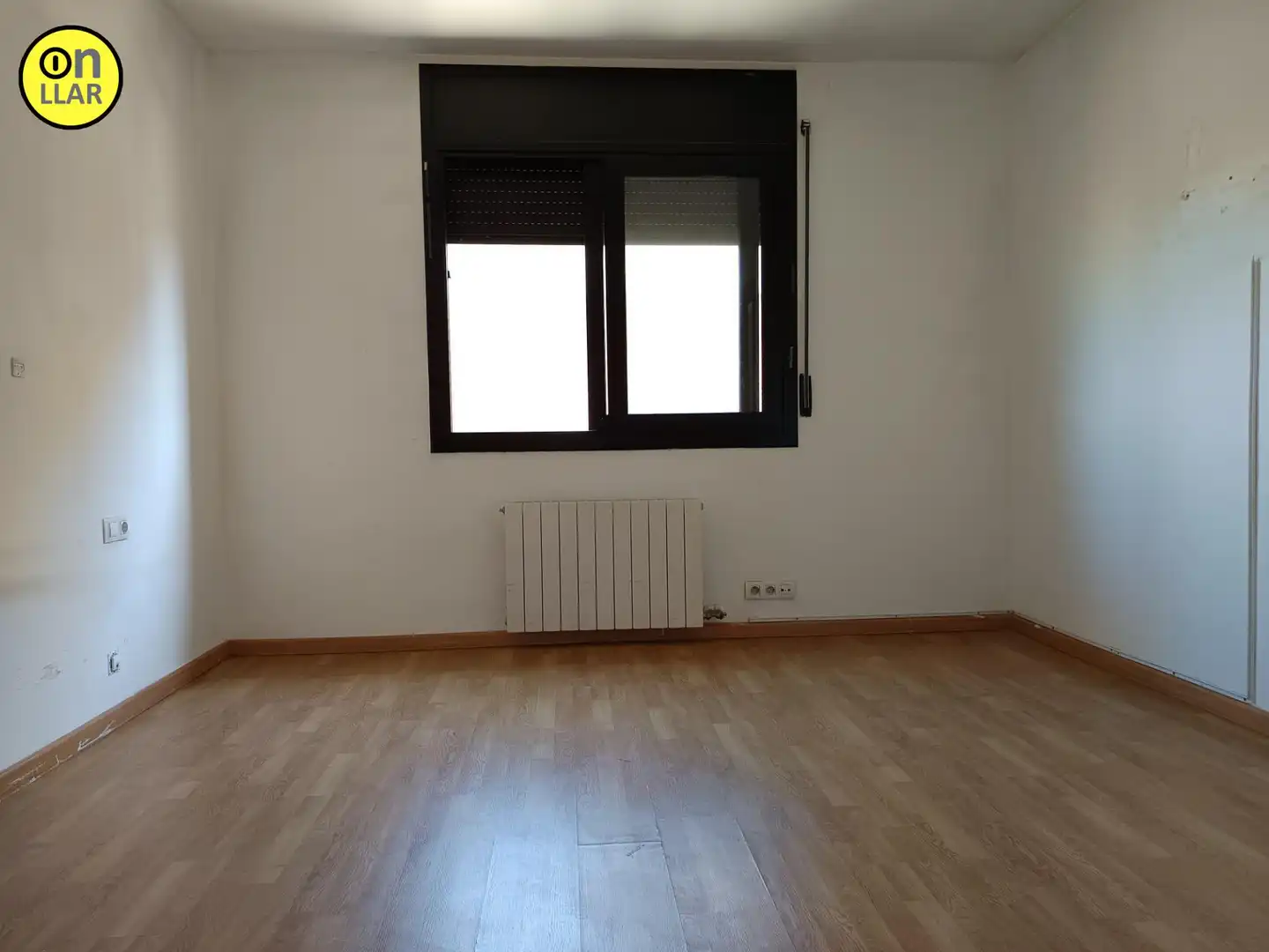 Habitación de Casa o chalet en venta en Montmeló con Calefacción, Jardín privado y Terraza