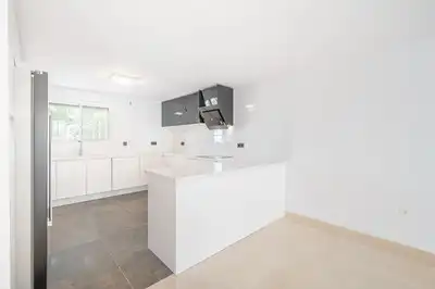 Casa a schiera con terrazza in vendita a Calle Salvador Dali 3, imagen 8