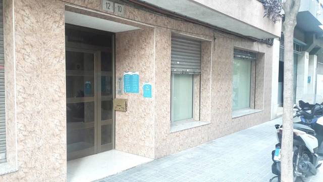 Local comercial en Alquiler en Carrer de les Arts i els Oficis en Centre