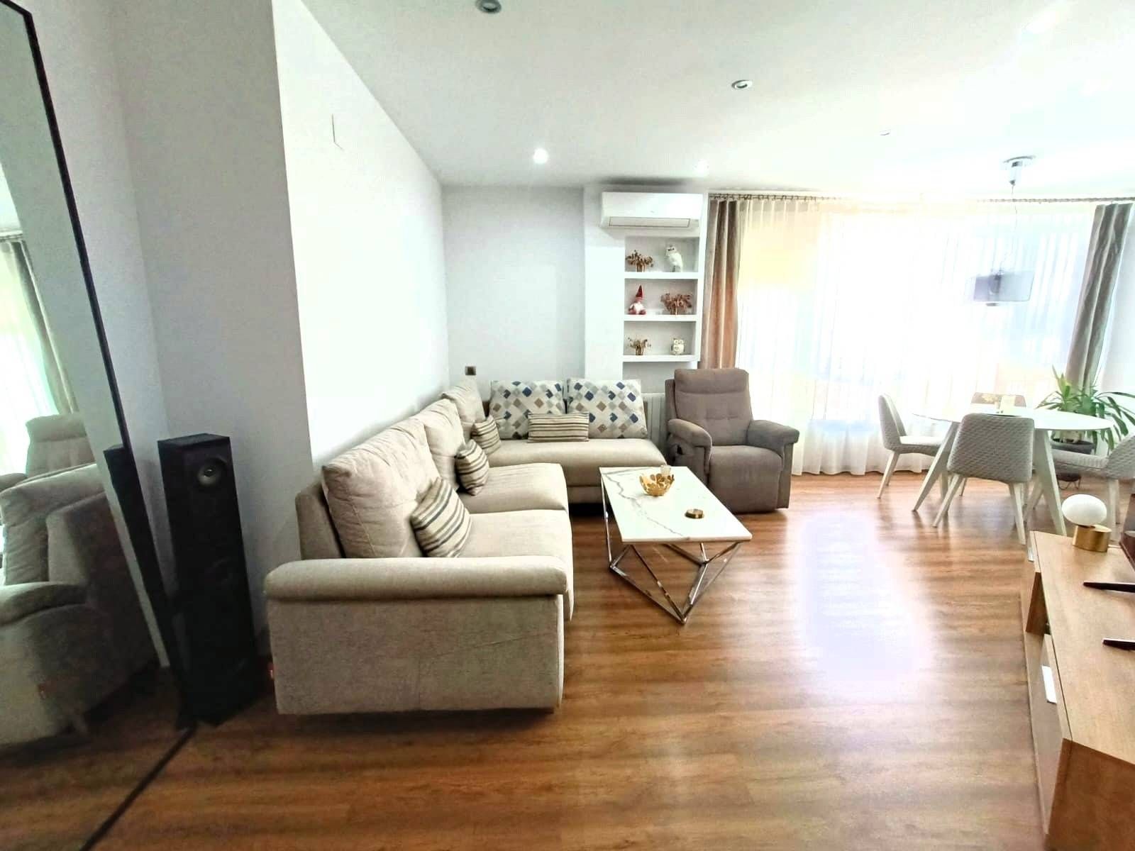 Sala d'estar de Pis en venda en Alicante / Alacant amb Aire condicionat, Calefacció i Jardí privat