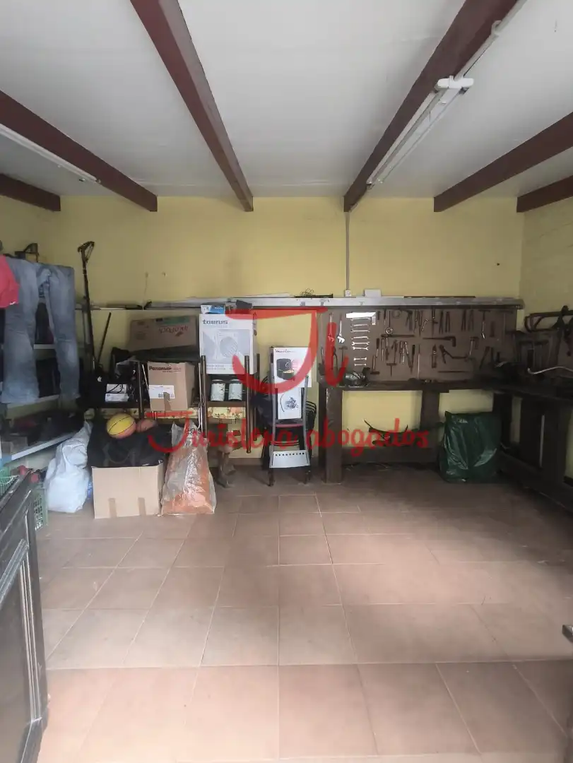 Casa aparellada amb jardí en venda a Aldea Bustiello 31, imagen 26