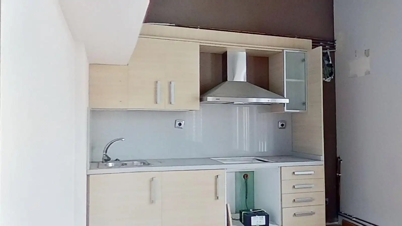 Cuina de Pis en venda en Manresa amb Aire condicionat, Calefacció i Terrassa