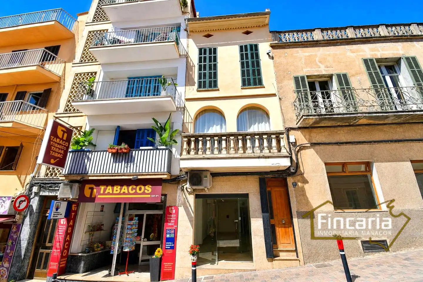 Vista exterior de Local de alquiler en Manacor con Aire acondicionado
