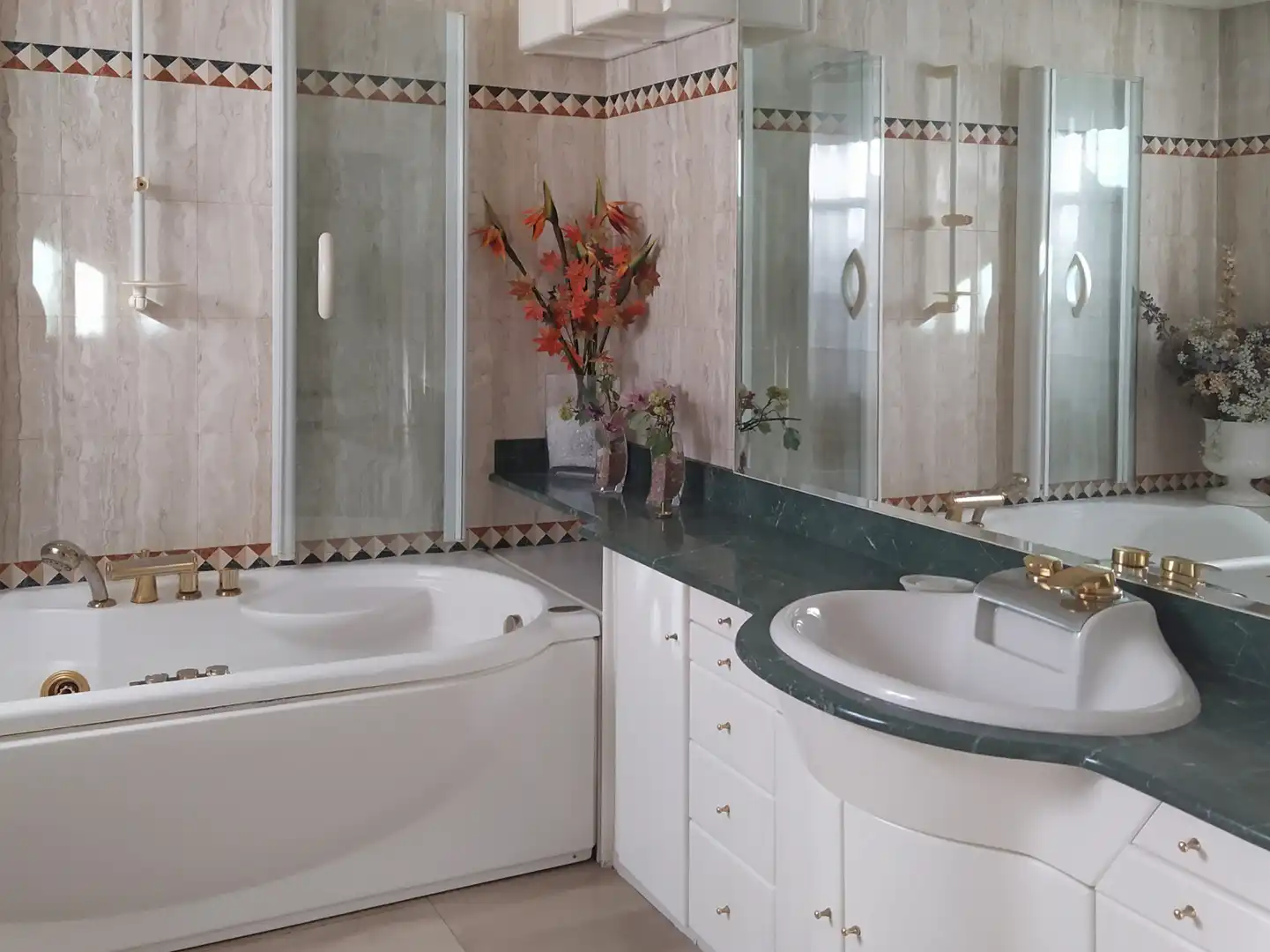 Baño de Casa o chalet en venta en  Logroño con Calefacción, Terraza y Trastero
