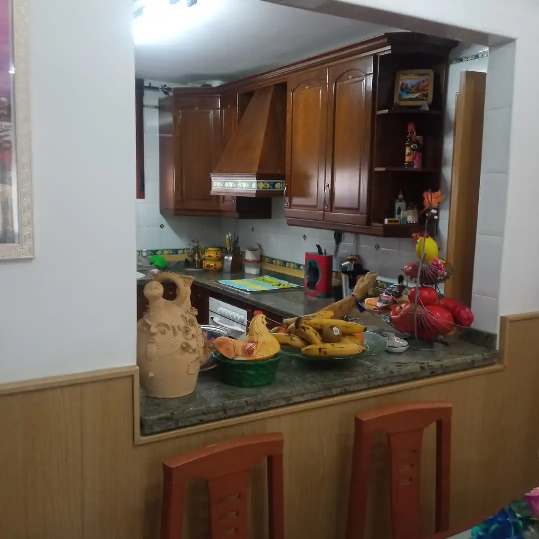 Cuina de Casa o xalet en venda en Córdoba amb Aire condicionat, Terrassa i Balcó