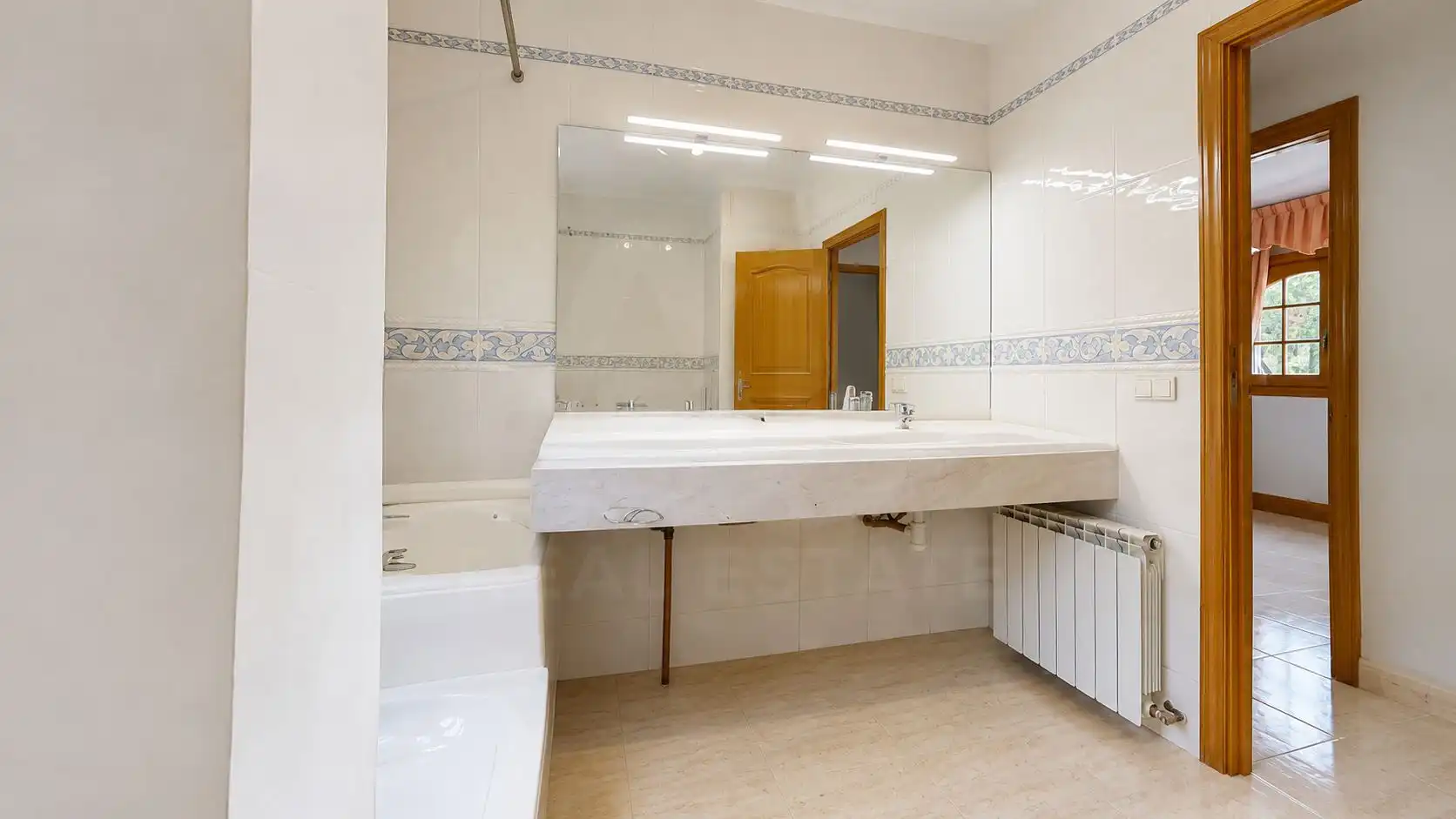Baño de Casa o chalet en venta en El Vendrell con Aire acondicionado, Calefacción y Terraza