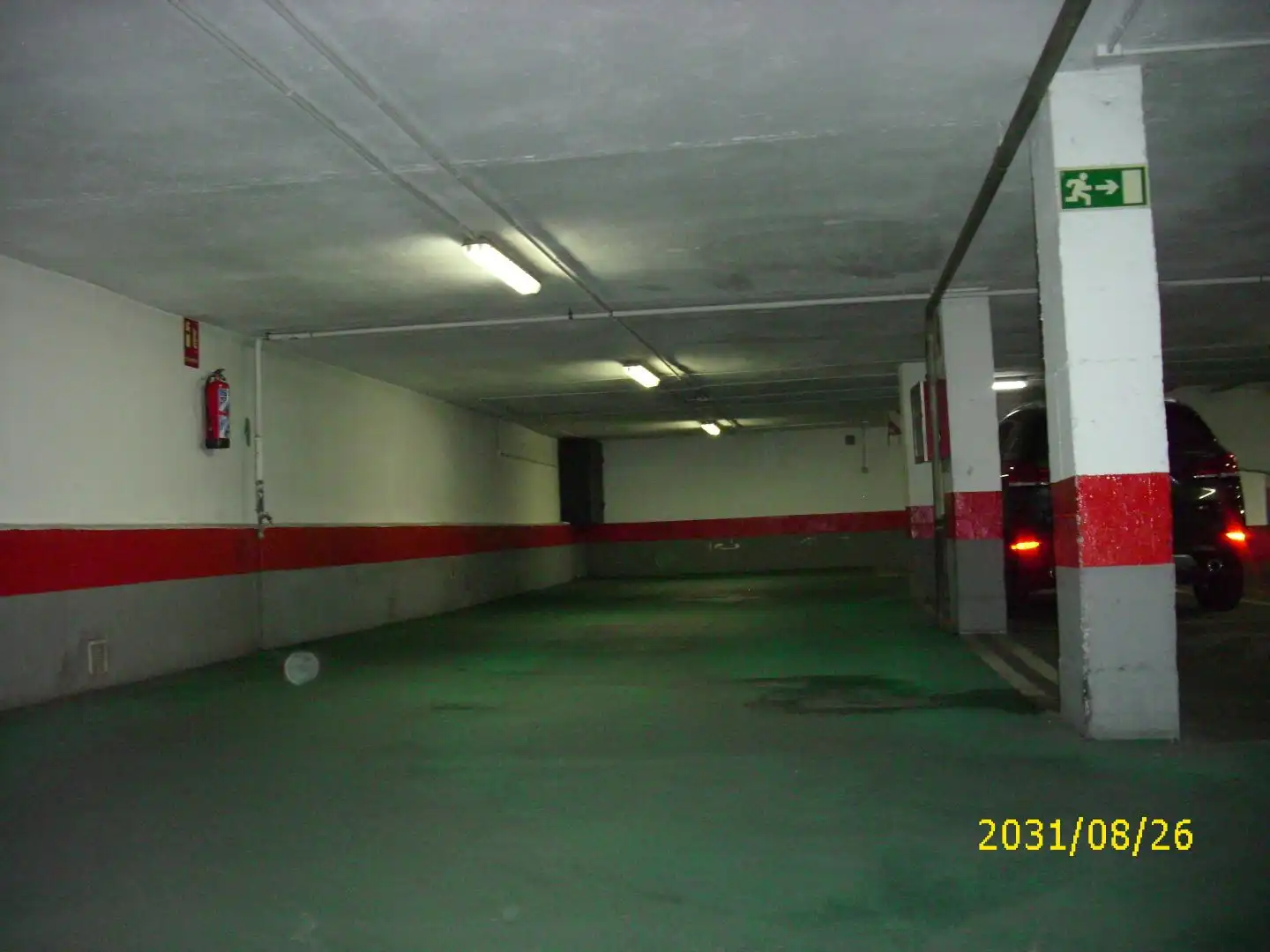 Garage for rent in Calle de Antonio López Aguado, 10, La Paz