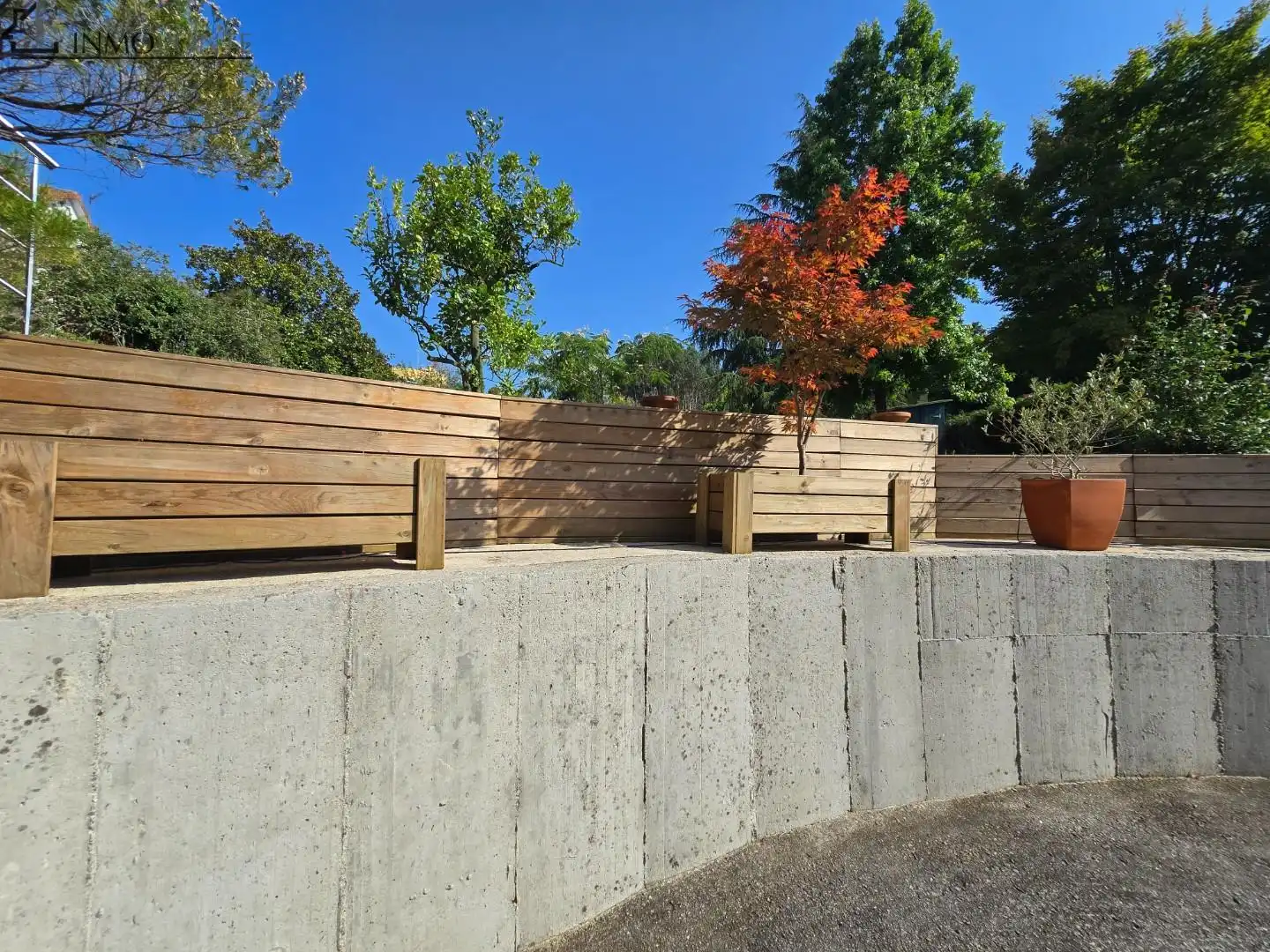 Terrassa de Casa o xalet en venda en Pontevedra Capital  amb Calefacció, Jardí privat i Terrassa