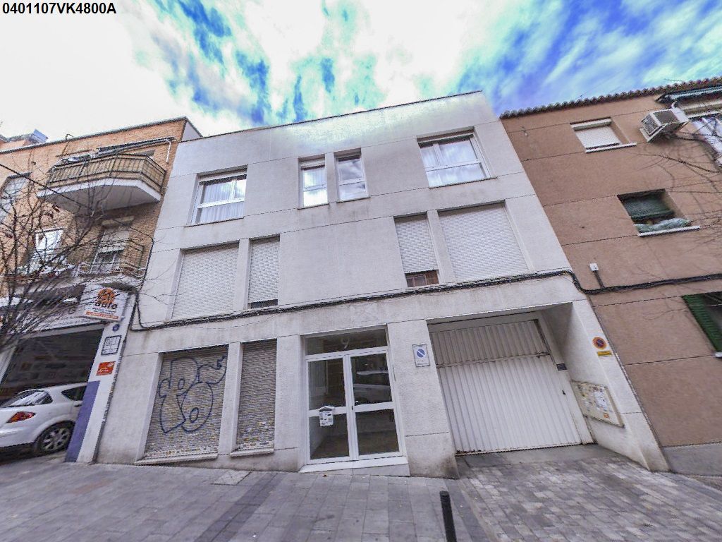 Exterior view of Premises for sale in  Madrid Capital