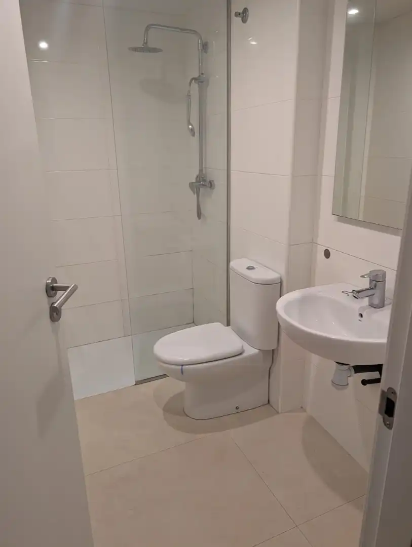 Bany de Loft de lloguer en Vic amb Calefacció i Alarma