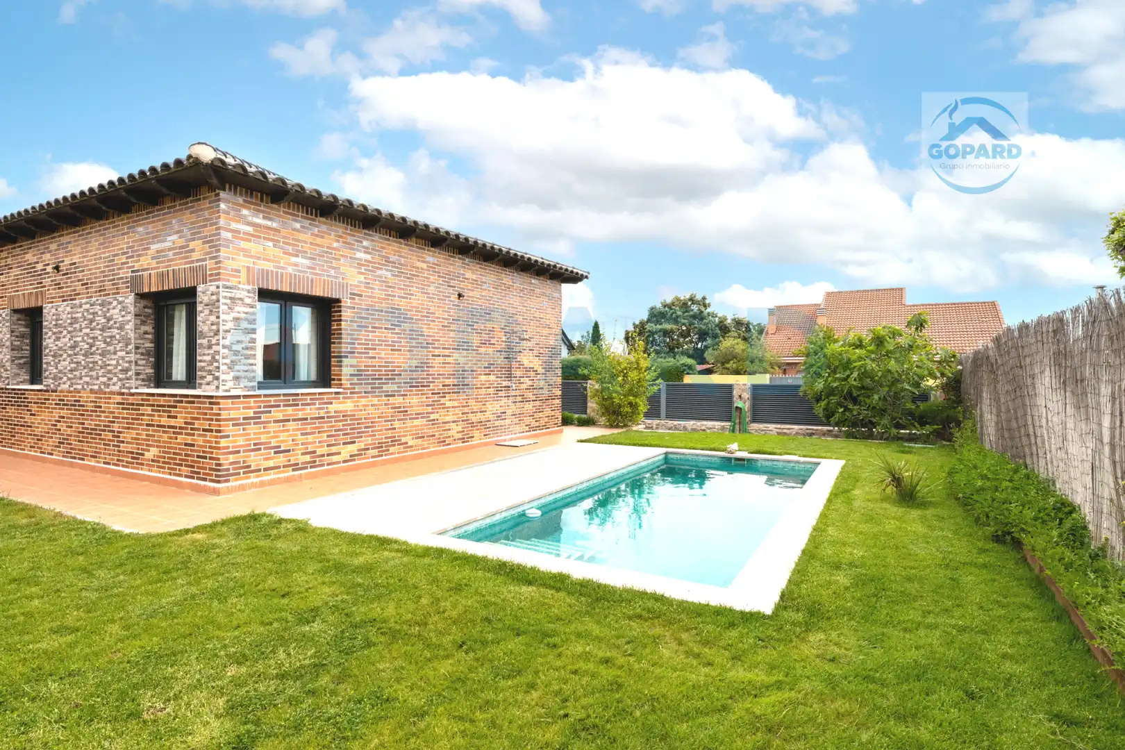 Casa o chalet de alquiler en Raya del Palancar - Guadamonte