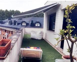 Terrasse von Dachboden miete in El Astillero   mit Heizung, Terrasse und Möbliert