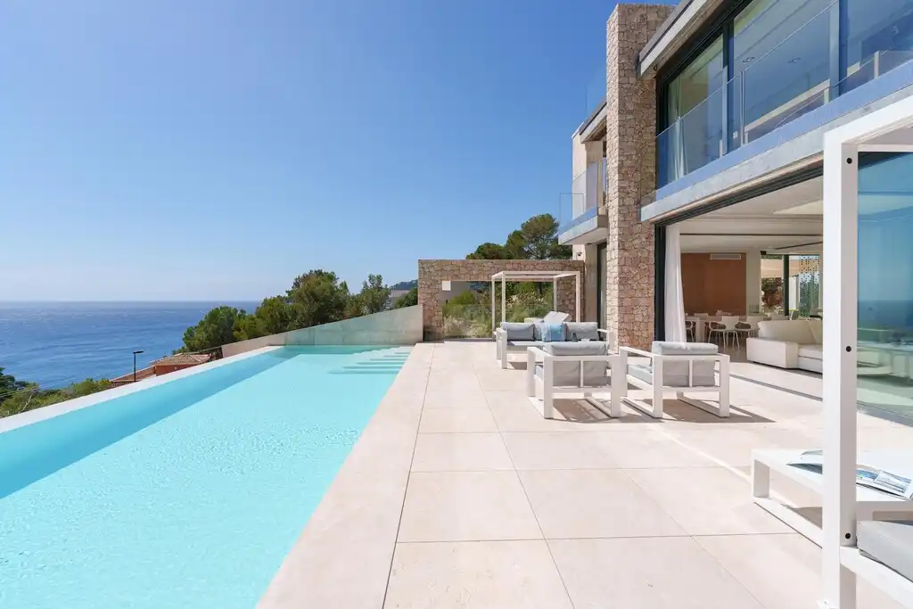 Villa à vendre à Canyamel