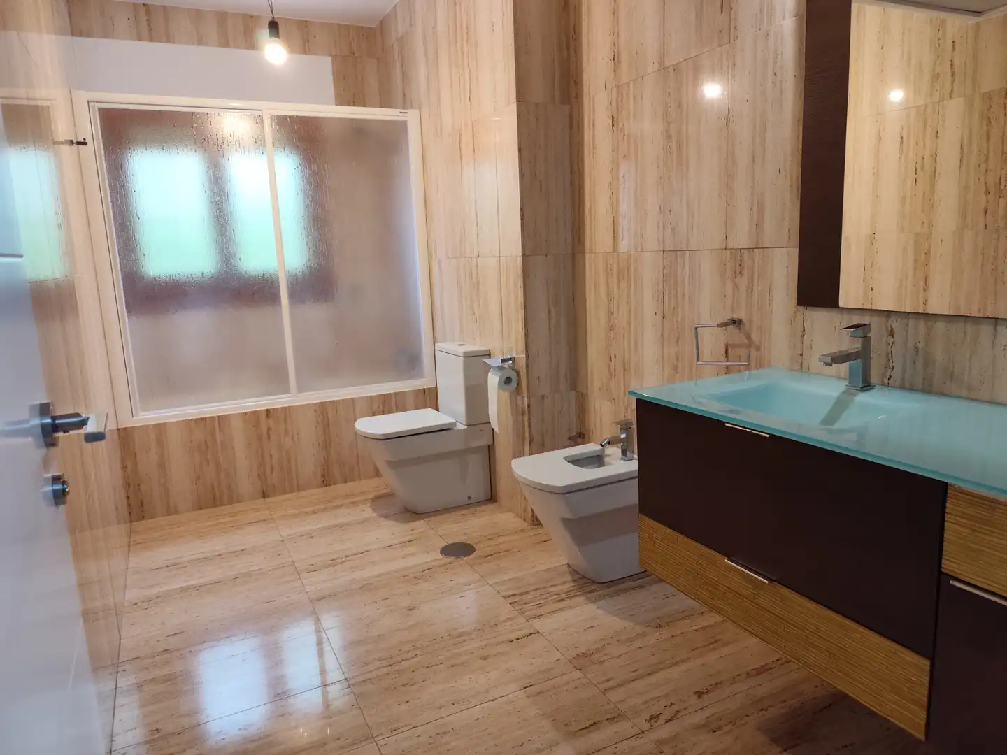 Bany de Casa o xalet en venda en Murcia amb Terrassa, Traster i Piscina