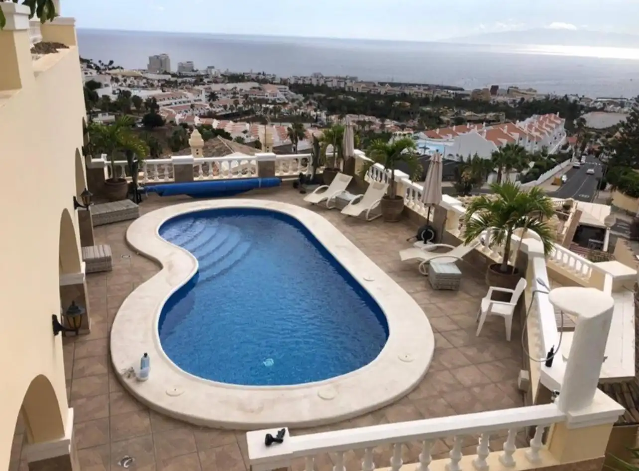 Xalet amb piscina en venda a Costa Adeje, imagen 2