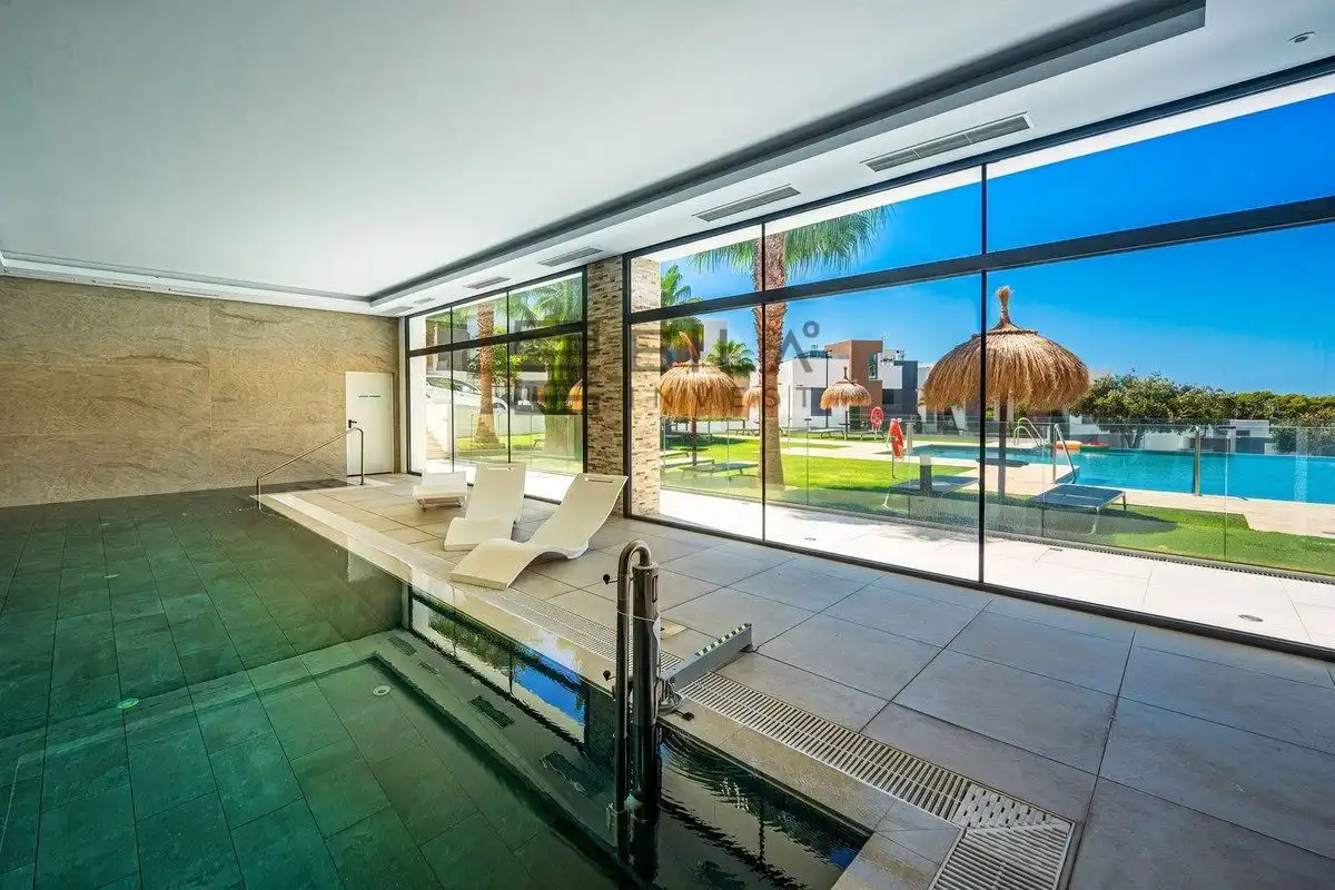 Swimming pool of Duplexes for sale in Marbella  with Air Conditioner, Terrace and Storage room