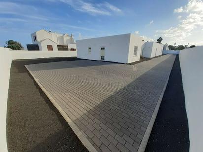 Außenansicht von Haus oder Chalet zum verkauf in Teguise mit Klimaanlage und Terrasse