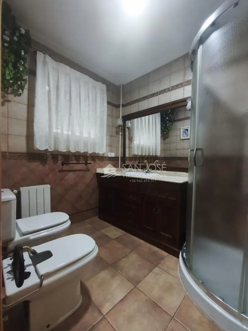 Bathroom of Houses for rent in Aspe  with Air Conditioner, Heating and Terrace