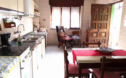 Kitchen of House or chalet for sale in Quirós