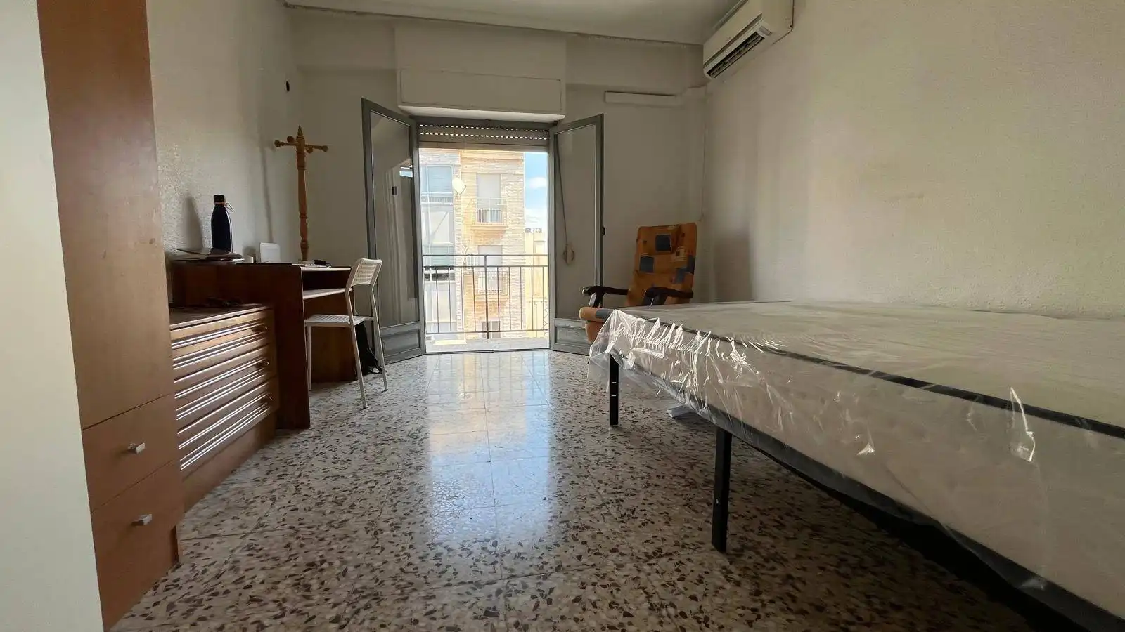 Bedroom of Flat for sale in Elche / Elx  with Air Conditioner, Heating and Balcony