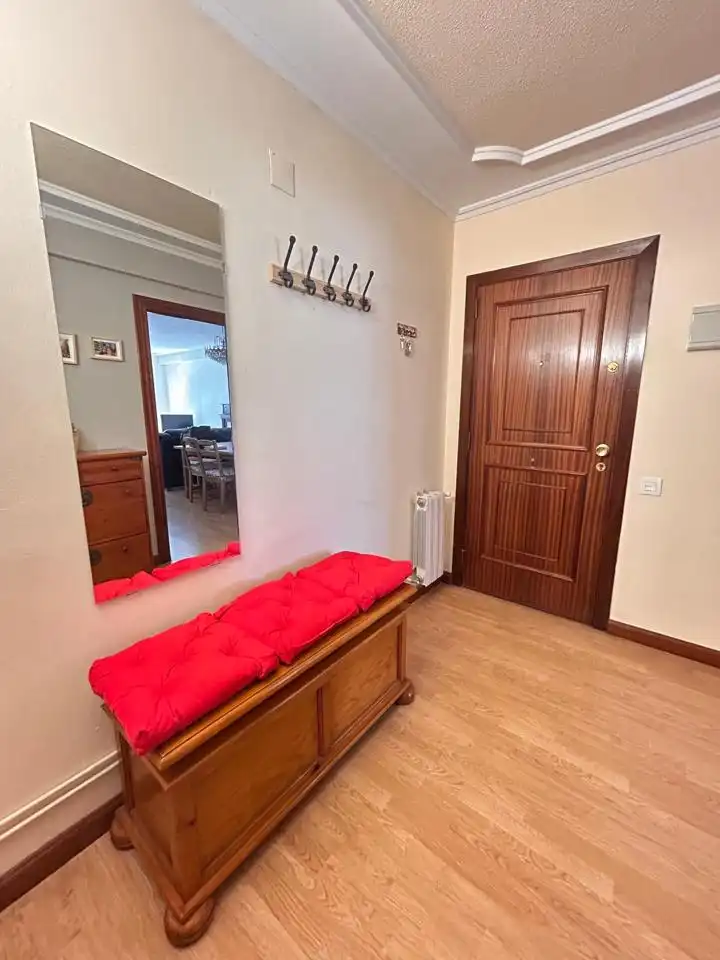 Flat for rent in El Polígono