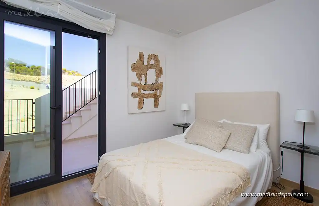 Adosado con piscina en venta en Monforte del Cid, imagen 8