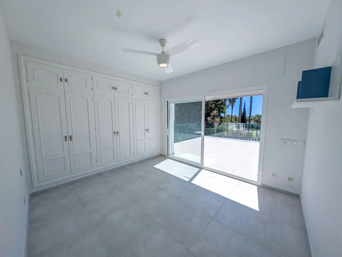 Casa a schiera in vendita a Nueva Andalucía, imagen 37