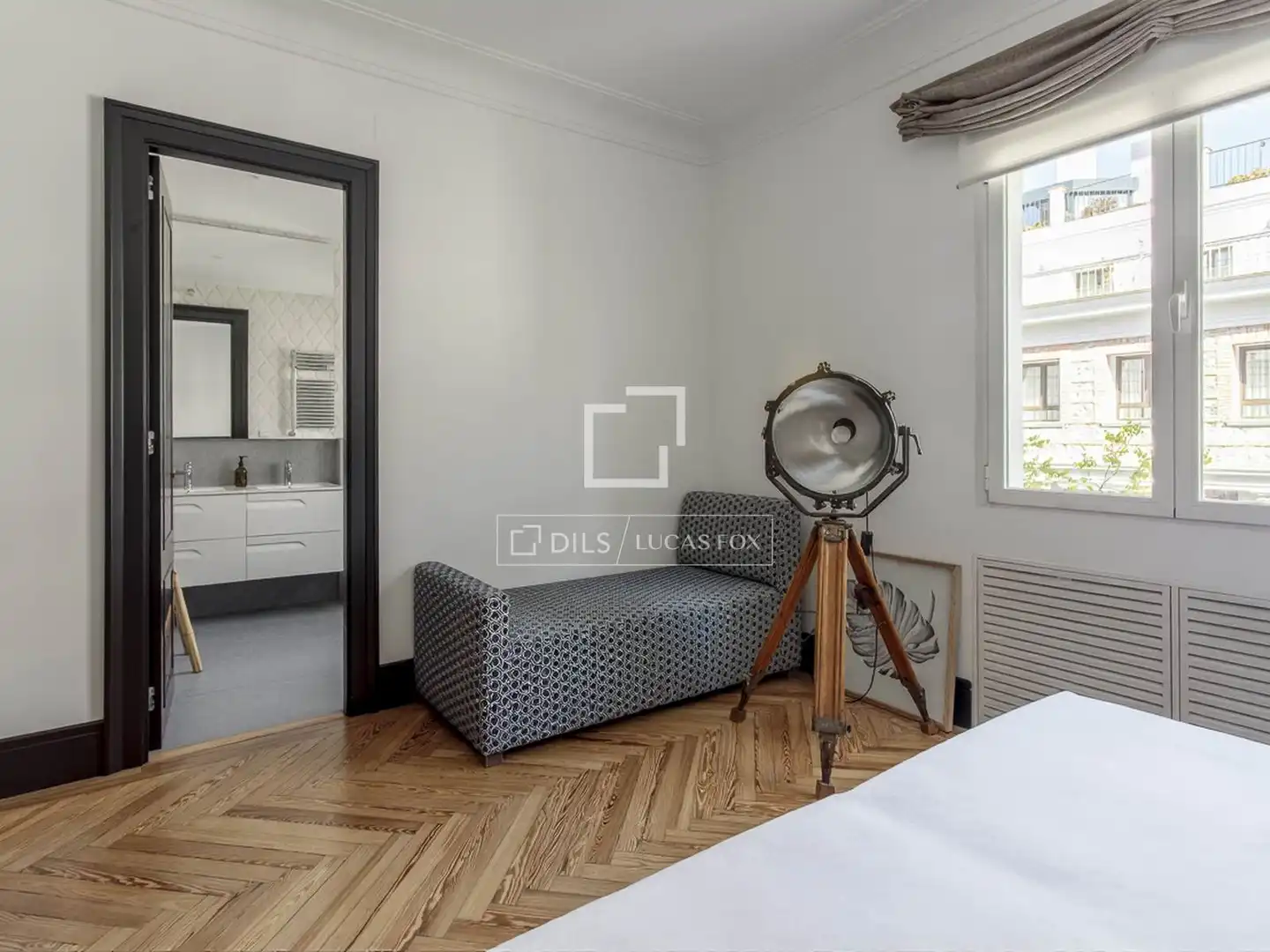 Schlafzimmer von Wohnung zur Miete in Madrid mit Klimaanlage, Heizung und Parkett