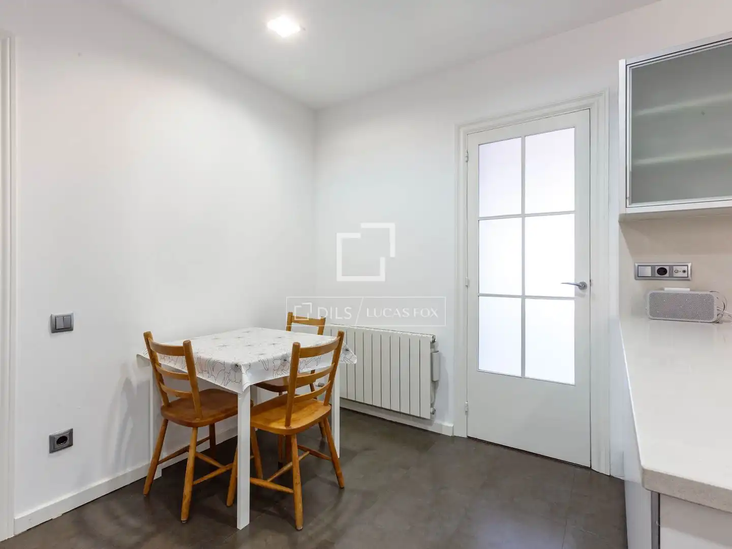 Exterior view of Flat for sale in Barcelona  with Air Conditioner, Heating and Terrace