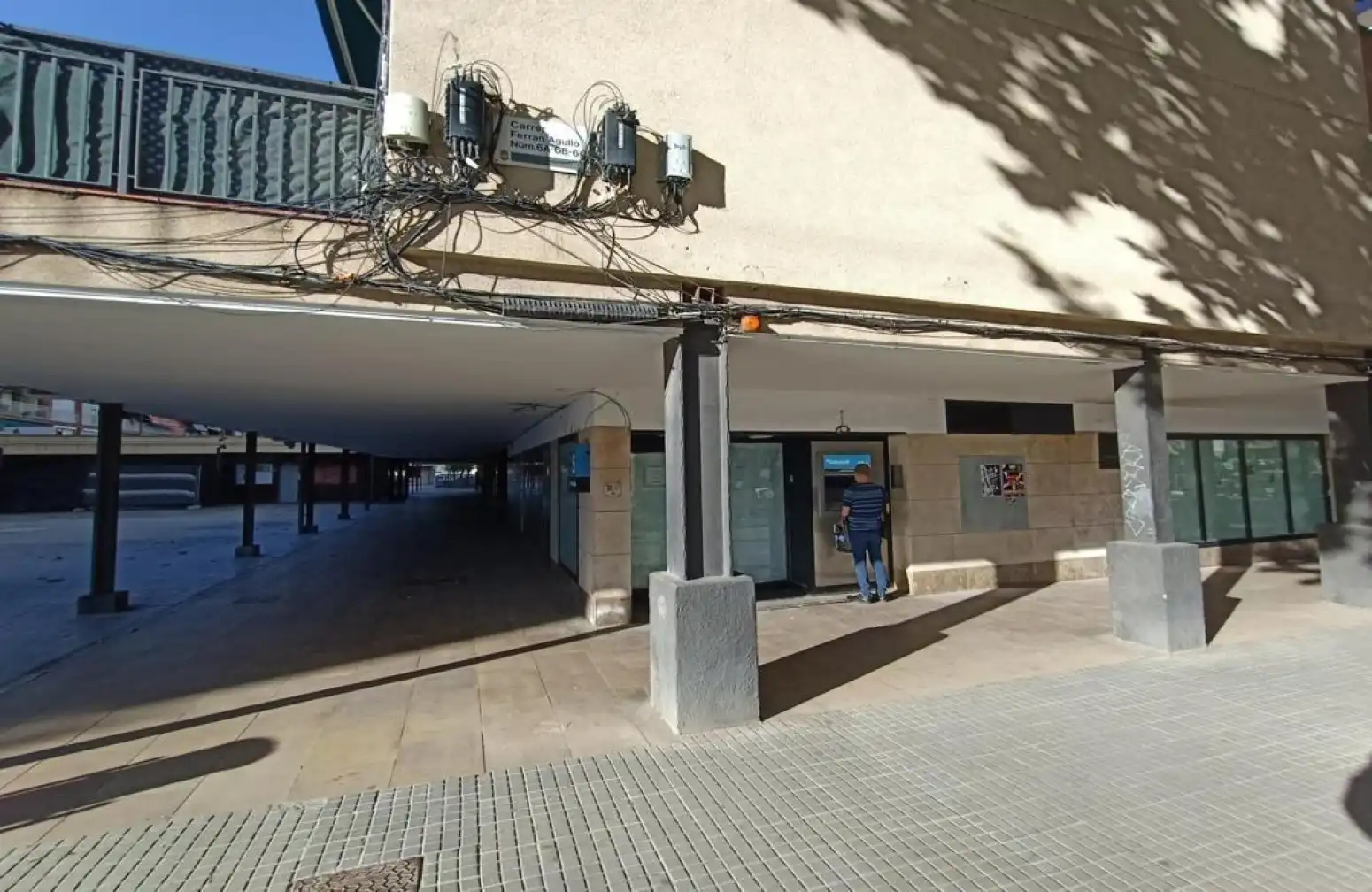 Business premises for sale in Molins de Rei - Calle FERRAN AGULLO