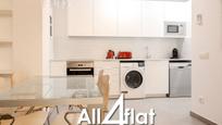 Kitchen of Flat to rent in  Barcelona Capital  with Air Conditioner and Heating