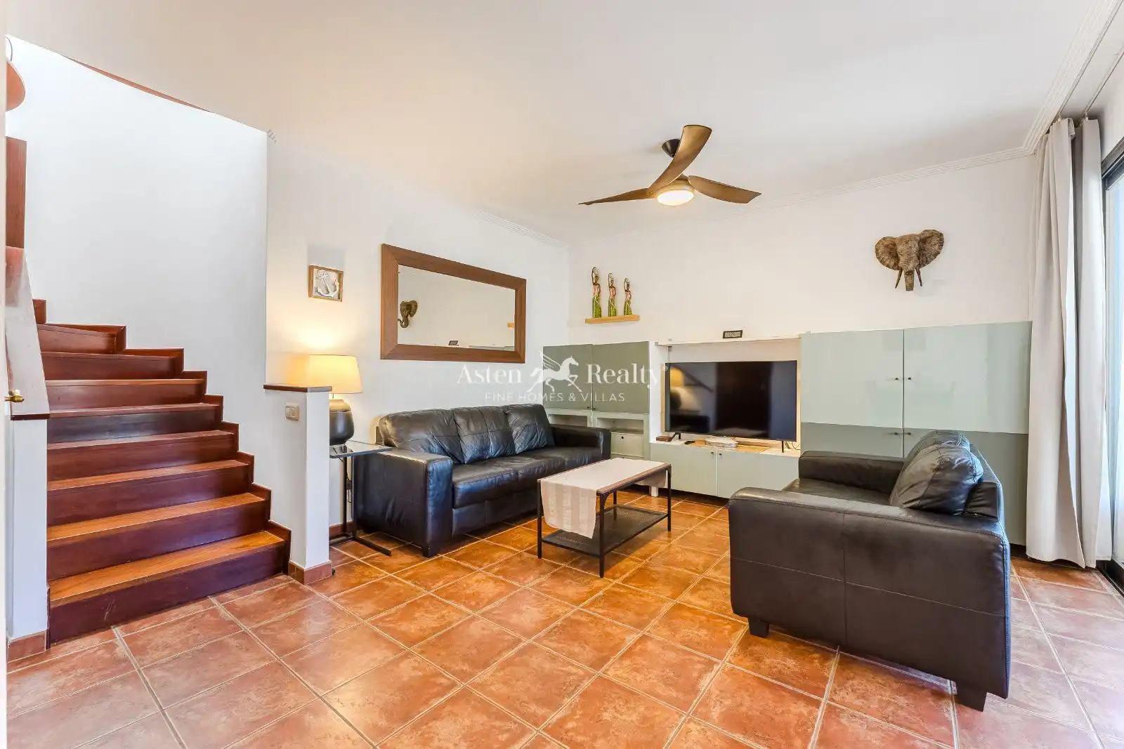 Terraced house with terrace for sale in El Cano, imagen 3