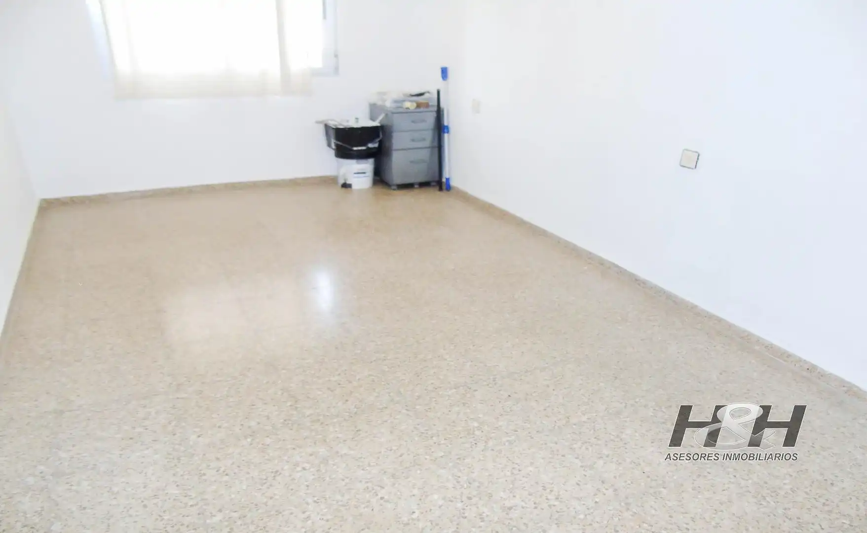 Pis de lloguer en Burjassot amb Parquet i Balcó