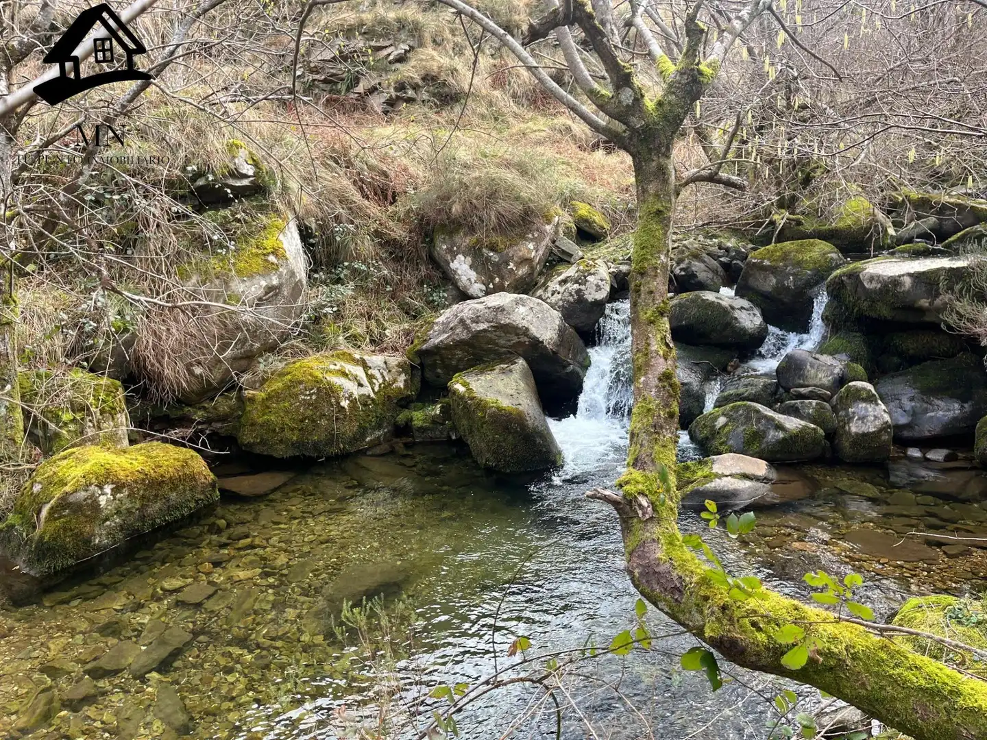Casa rústica amb jardí en venda a Vega de Pas, imagen 28