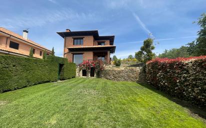 Jardí de Casa o xalet en venda en San Andrés del Rabanedo amb Terrassa