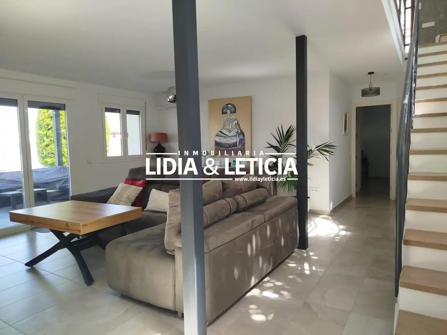 Vista exterior de Casa o xalet en venda en Alcalá de Guadaira