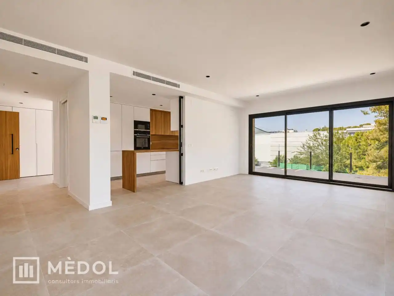 Sala d'estar de Àtic en venda en Tarragona amb Aire condicionat, Calefacció i Parquet