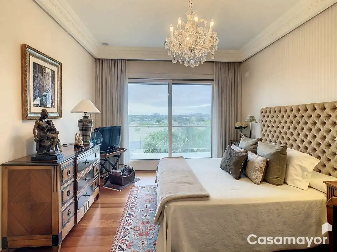 Habitación de Casa o chalet en venta en Mutxamel con Aire acondicionado, Calefacción y Jardín privado