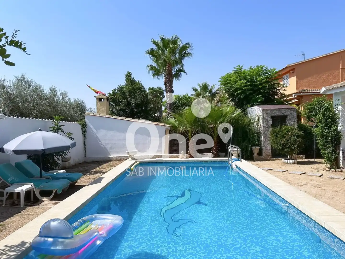 Piscina de Casa o xalet en venda en L'Eliana amb Aire condicionat, Calefacció i Jardí privat