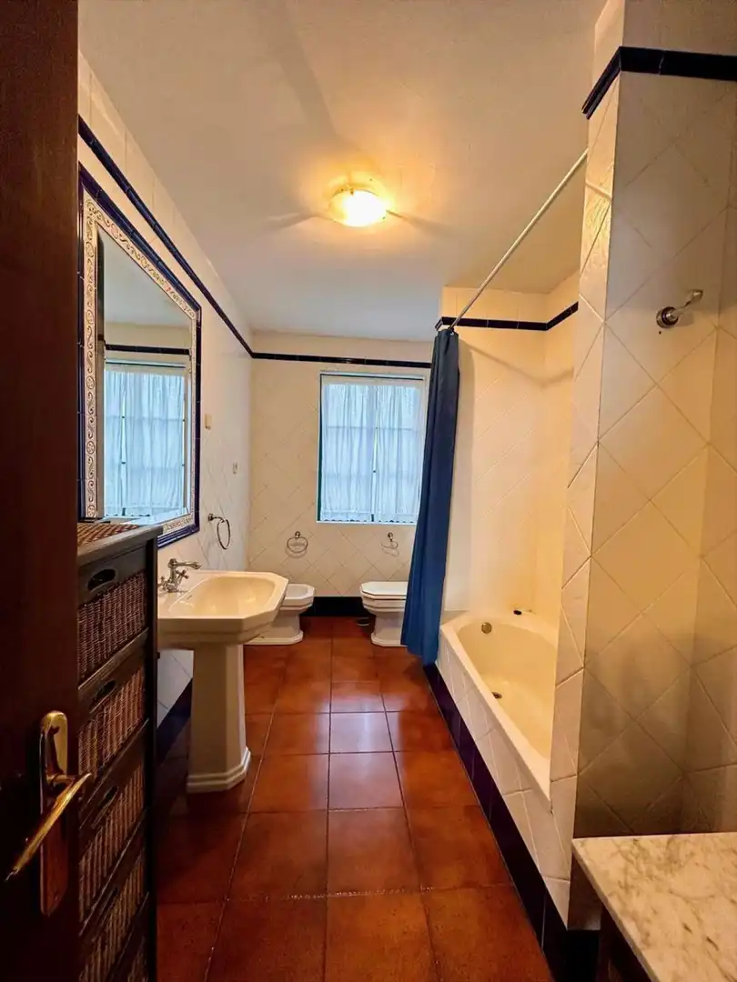 Chalet con jardín en venta en Calle Robaleira 17, imagen 22