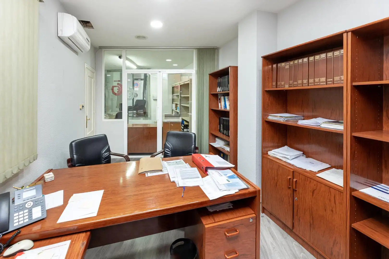 Business premises for sale in Calle Nazaríes 4, imagen 14