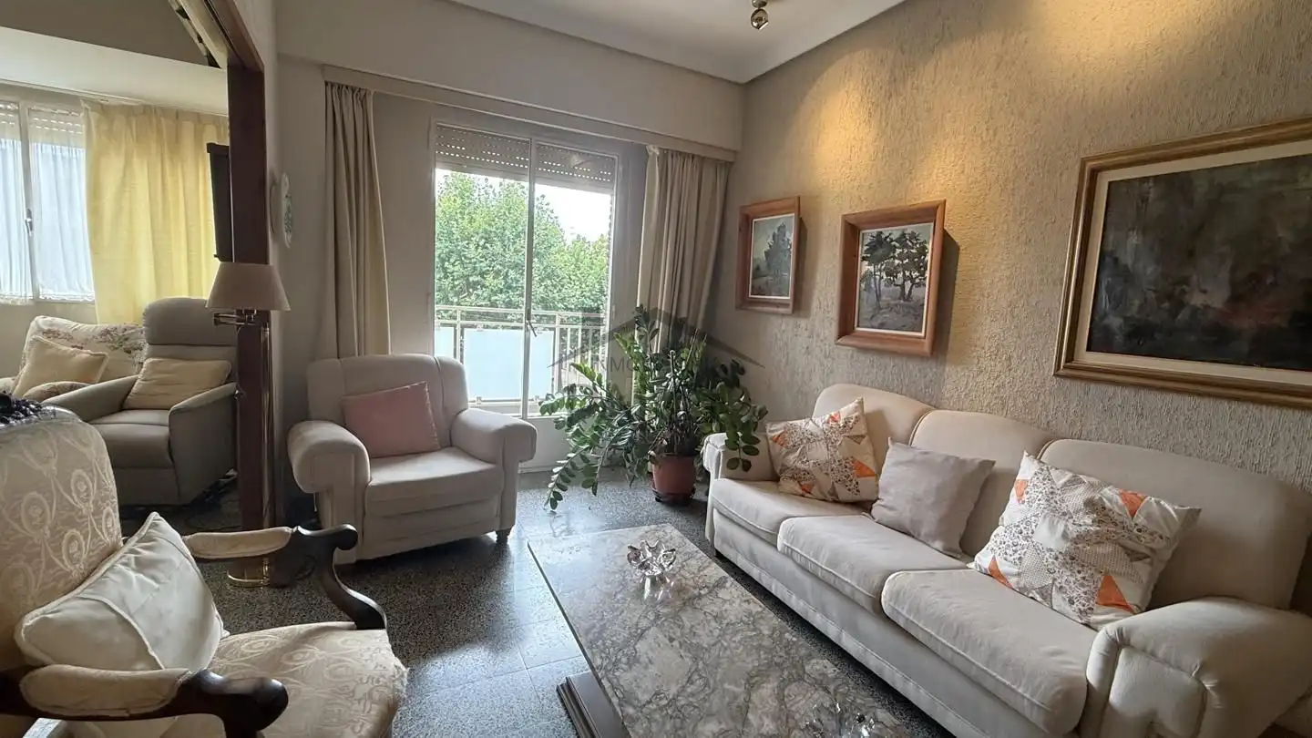 Flat for sale in Carcaixent