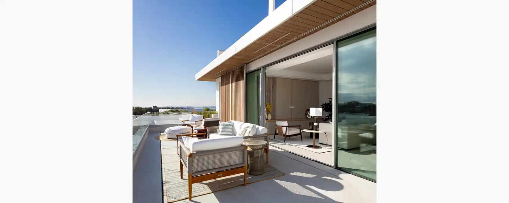 Terrassa de Apartament en venda en Rïo Real - Los Monteros