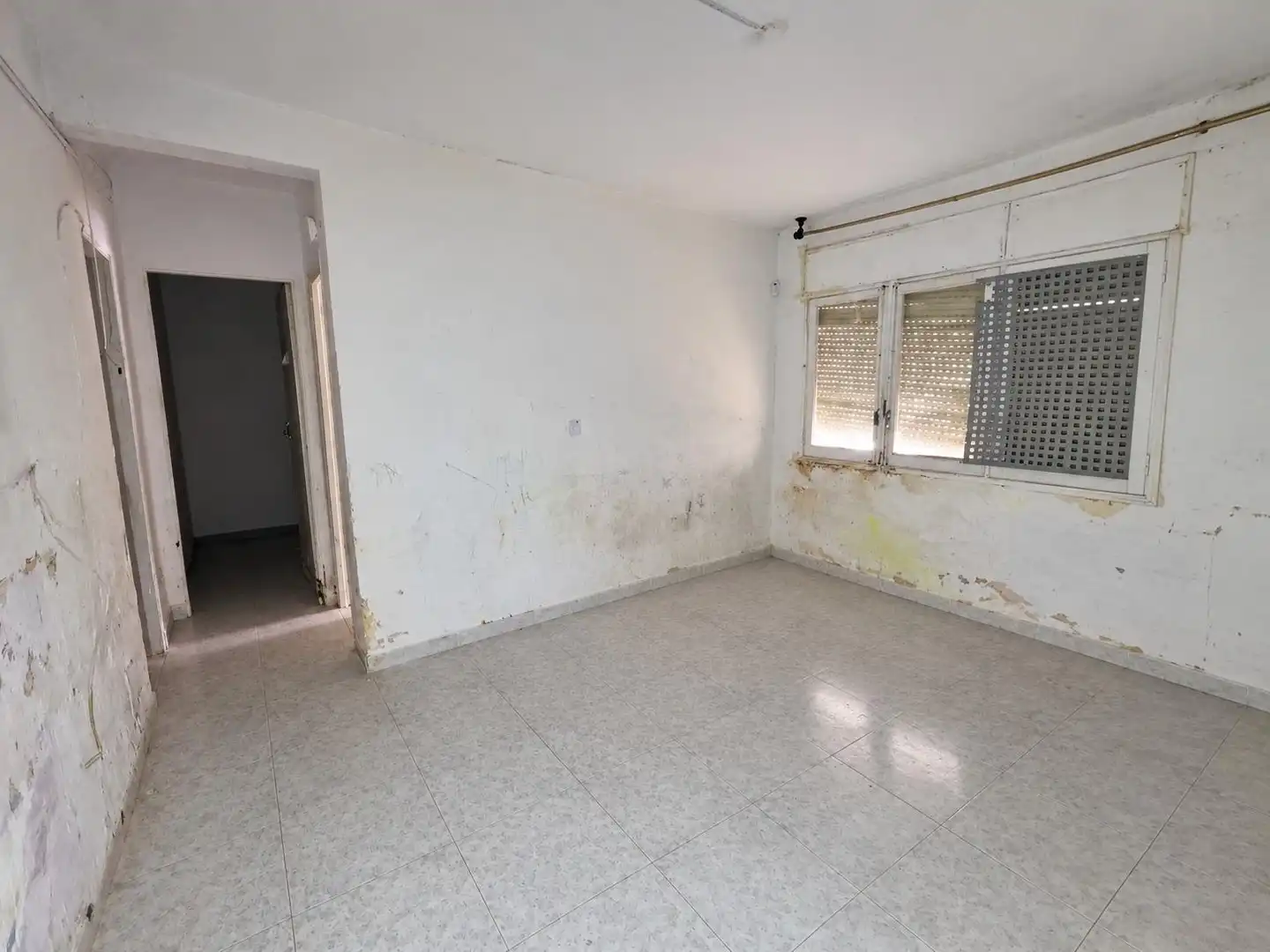 Bedroom of Flat for sale in Llevant