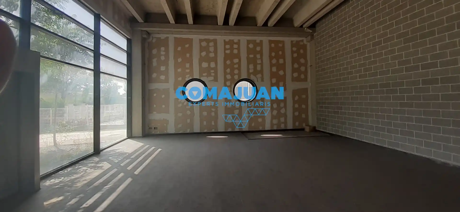 Industrial buildings for sale in Argentona