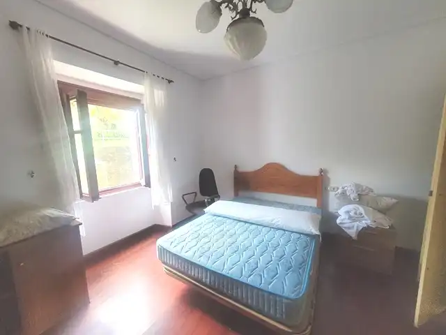 Habitación de Casa adosada en venta en Valdoviño con Jardín privado, Trastero y Amueblado