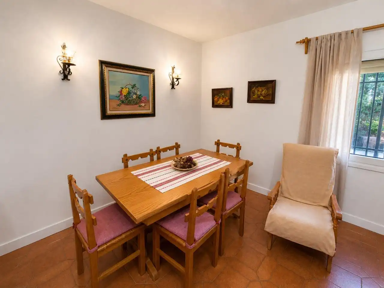 Comedor de Casa o chalet en venta en Berzosa del Lozoya con Calefacción, Jardín privado y Terraza