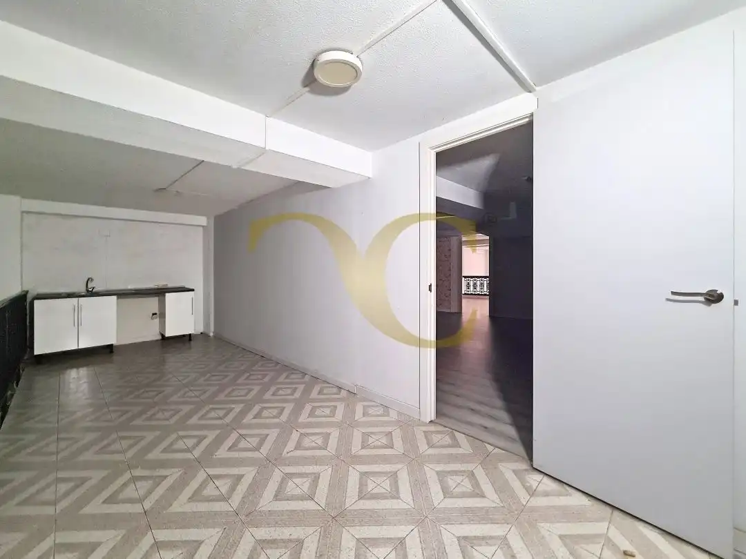 Local en venta en Gijón 