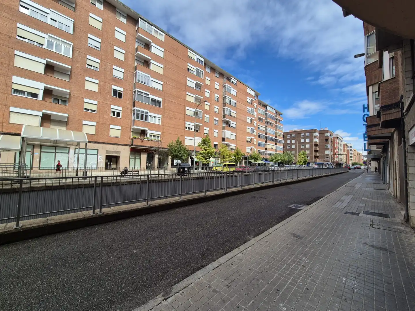 Außenansicht von Wohnung zum Verkauf in Palencia mit Heizung, Parkett und Terrasse
