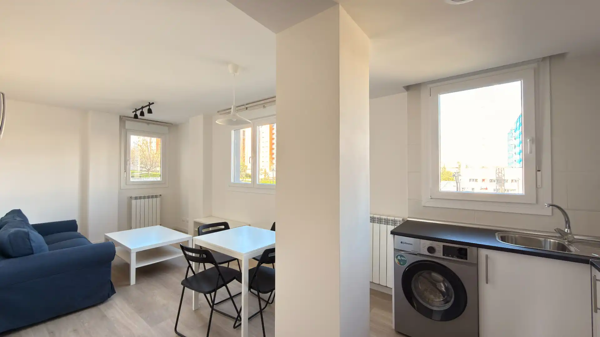 Habitación de Apartamento de alquiler en Tres Cantos con Aire acondicionado, Calefacción y Terraza